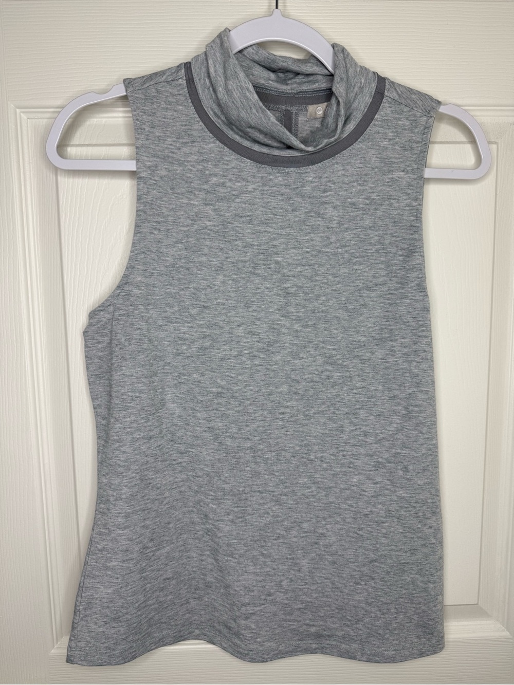 Athleta Industry Gray Cowl Neck Sleeveless Top Merino Wool Blend Size S